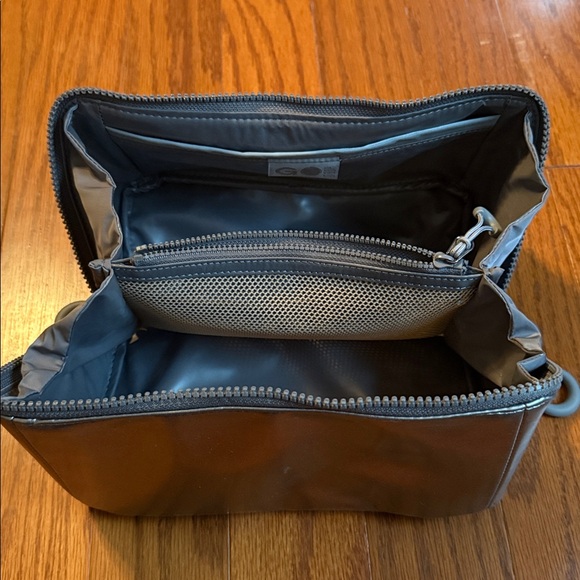 HOBO - Picture 2 of 4